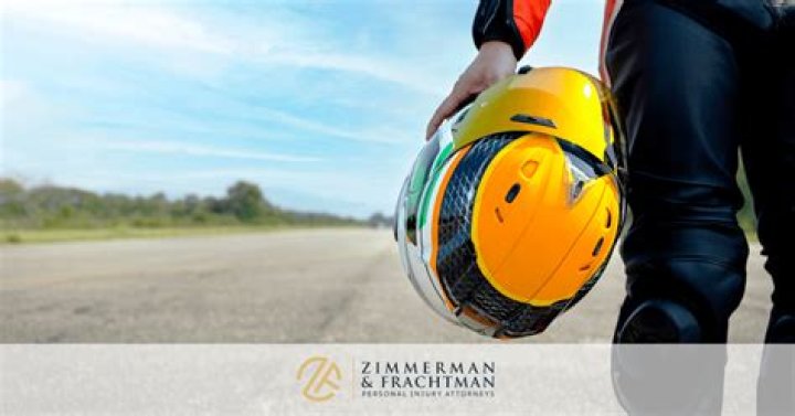 Can a motorcycle helmet come off in an accident?
