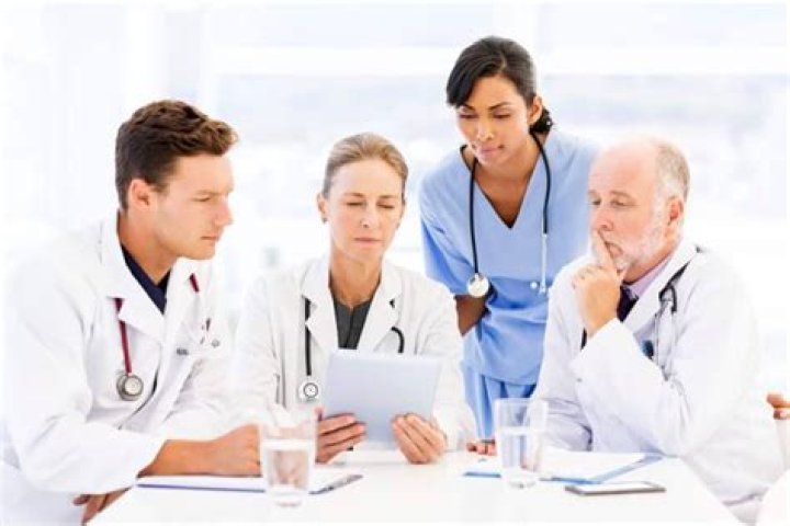 Can ex felons work medical field?