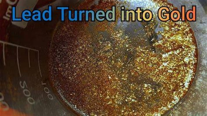 Can you mix lead with gold?