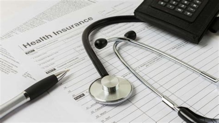 Can you switch health insurance companies while pregnant?