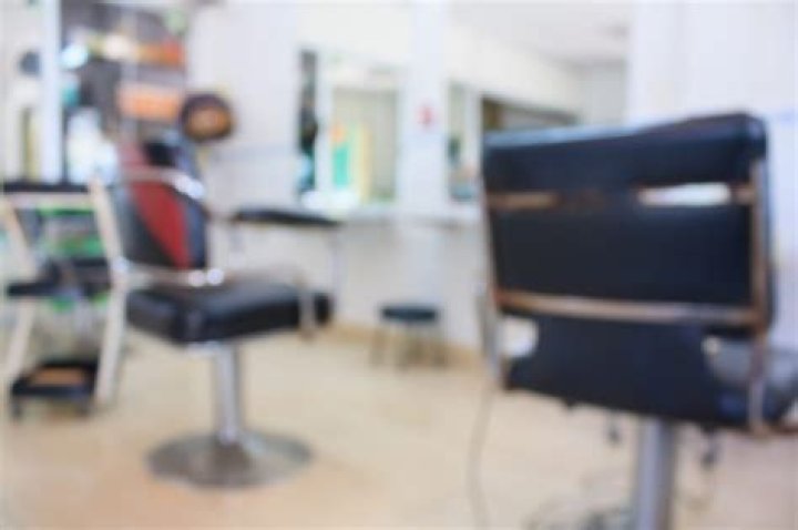 Do beauty salons have insurance?