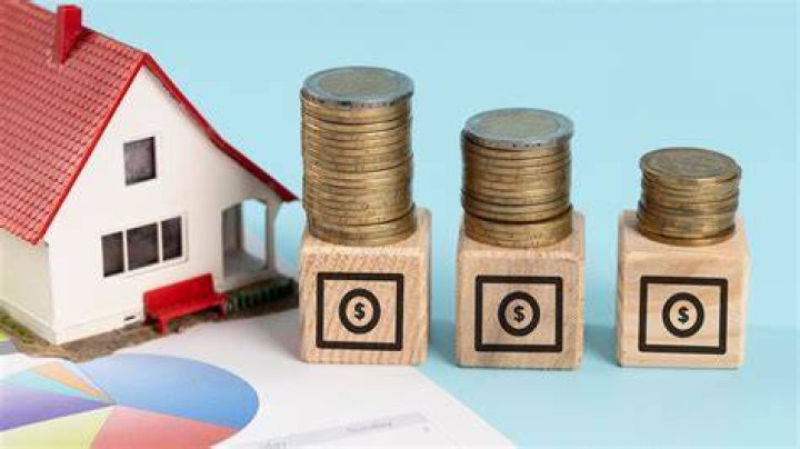 Do I have to split T5 income with spouse?