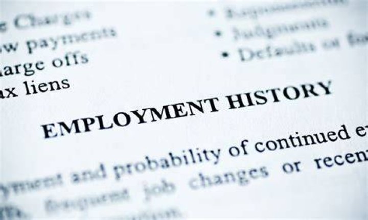 Do mortgage lenders look at job history?