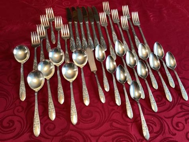 Does silver plated flatware have any value?