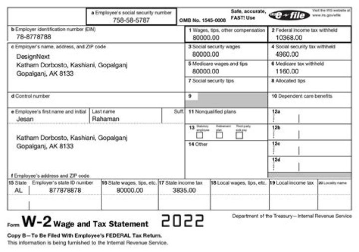 Does your name have to be correct on W-2?