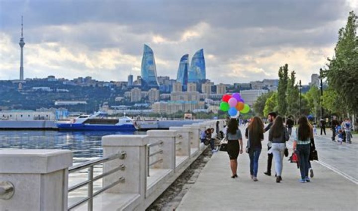 How did Azerbaijan get rich?