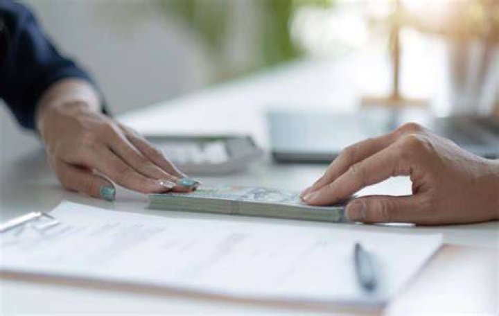How do private money loans work?