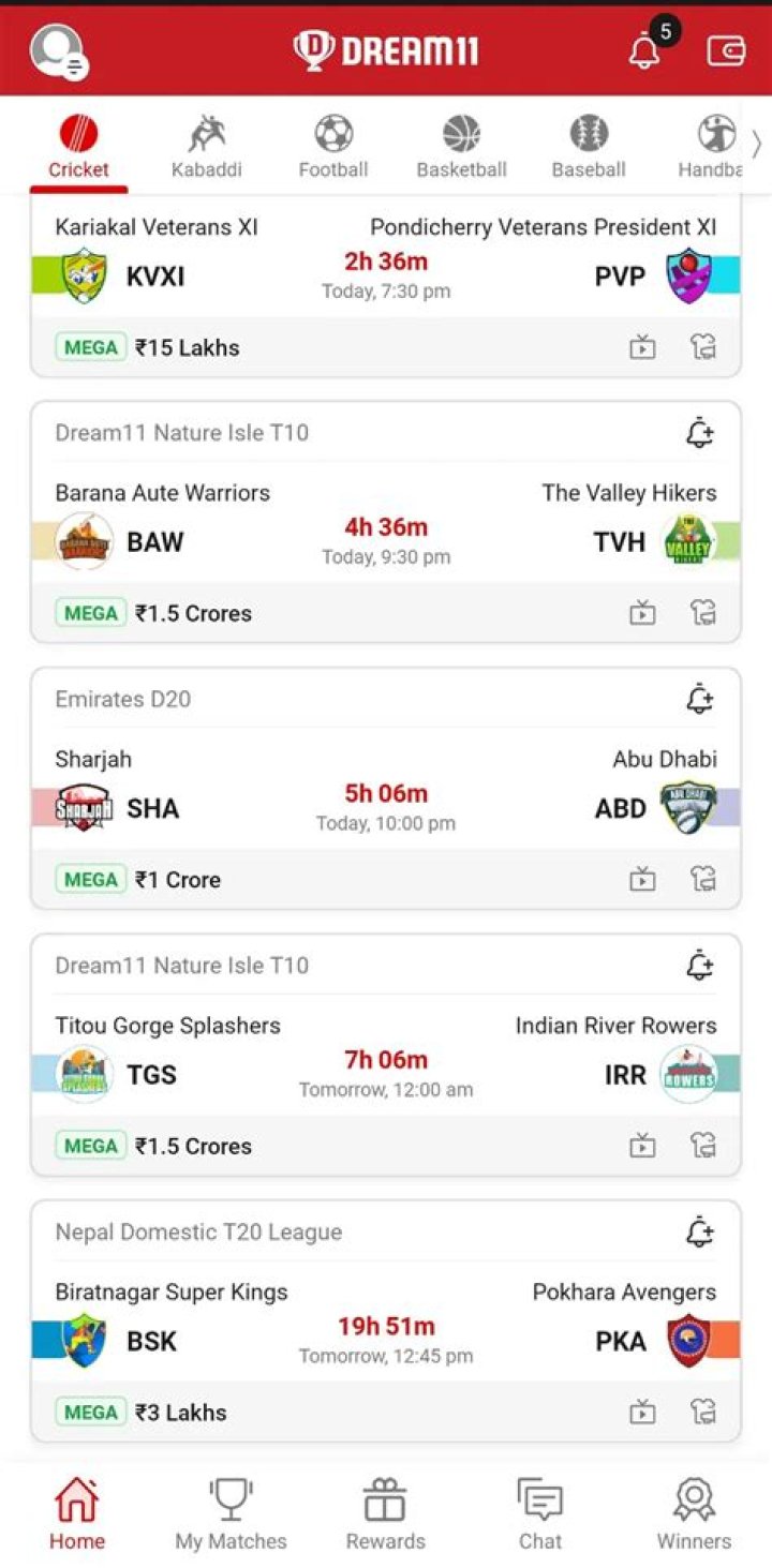 How do you enter a contest in Dream 11?