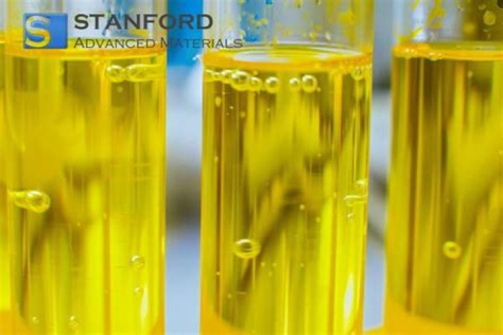 How do you make a gold chloride solution?