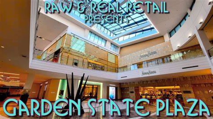 How many stores are in the Garden State Plaza mall?