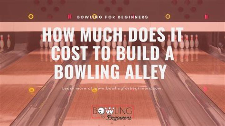 How much does a bowling alley employee make?