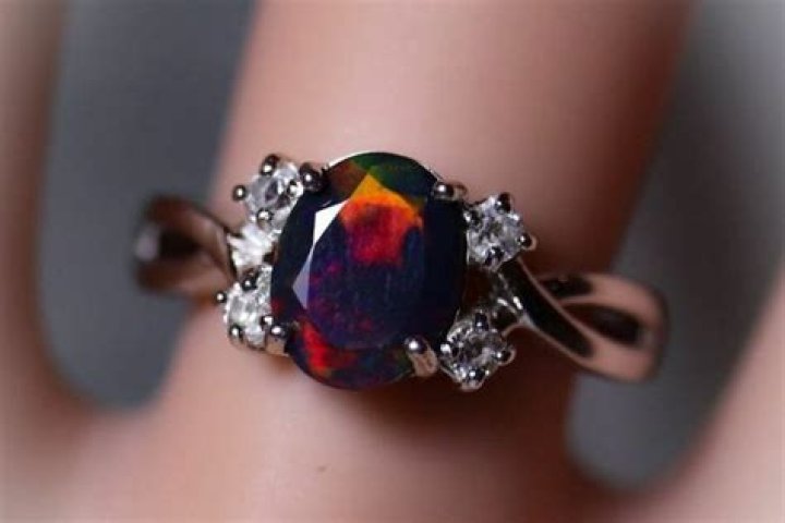 How much is blue opal worth per carat?