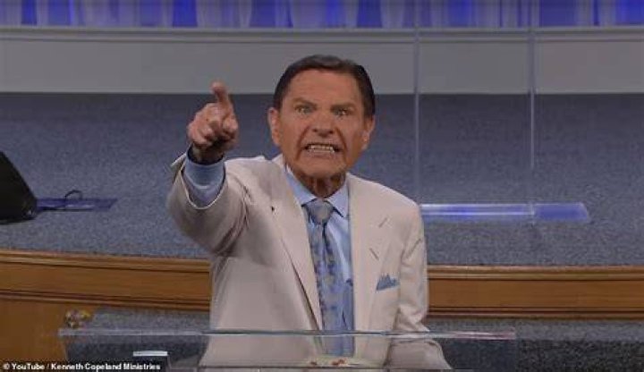 How much is Kenneth Copeland worth?