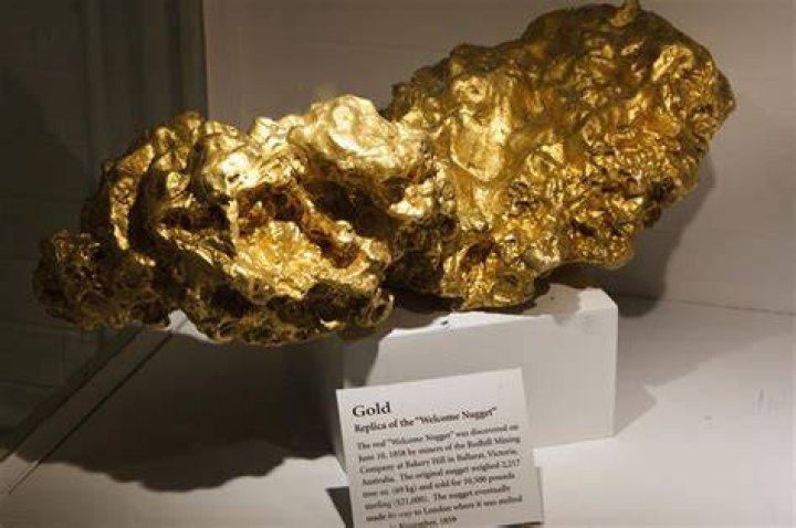 How much was the Holtermann nugget worth?