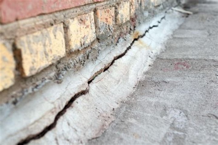 Is cracked foundation covered by home insurance?
