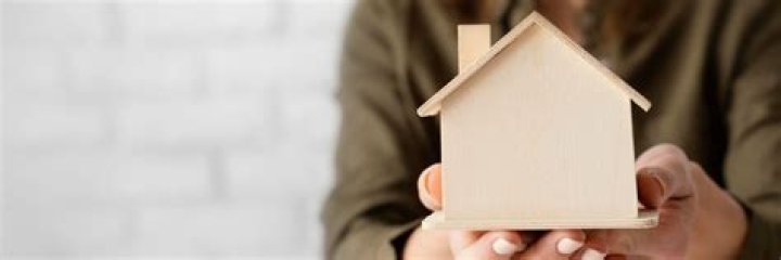 Is home insurance mandatory in Ireland?