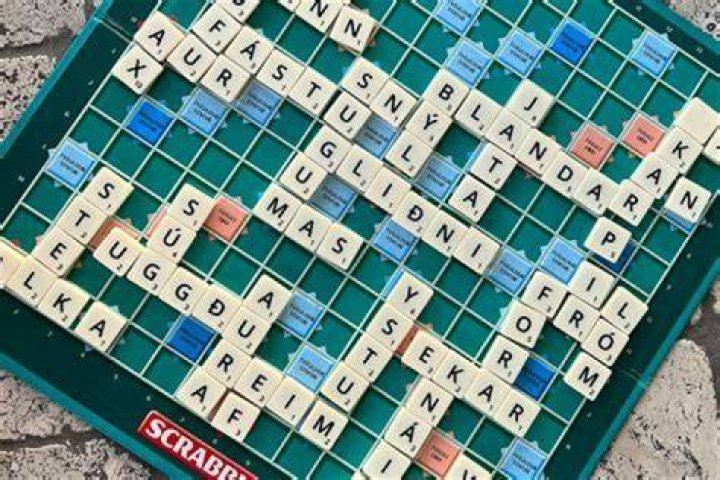 Is Sliver a Scrabble word?