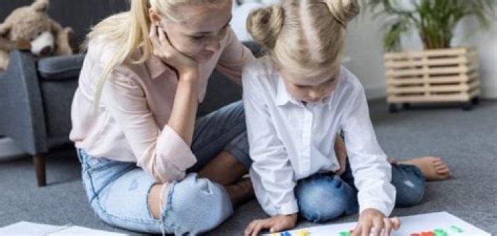 Should a 14 year old babysit?