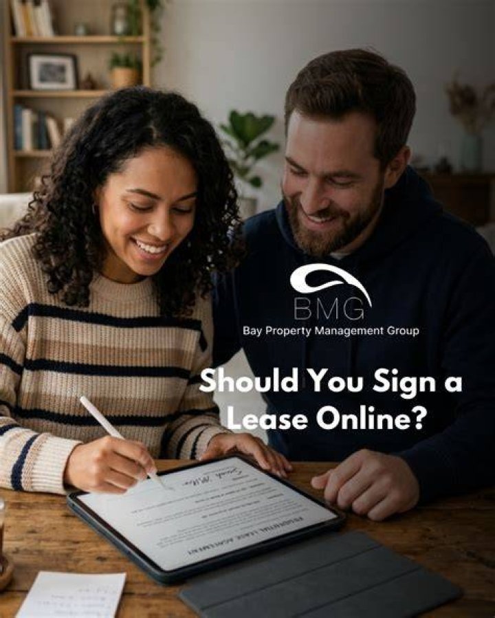 Should you sign a lease with your boyfriend?