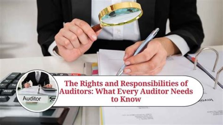 What are the rights of the auditor?