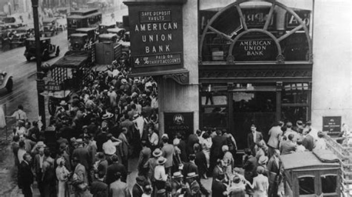 What businesses boomed in the 1920s?