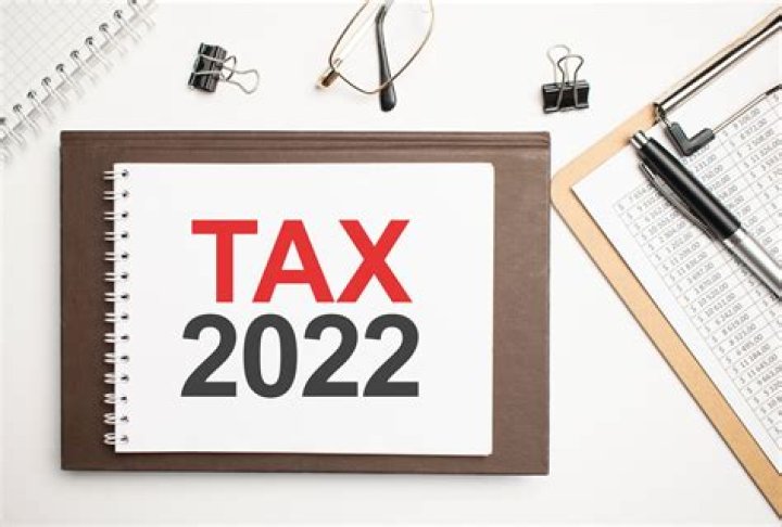 What date does 2021 2022 tax year start?