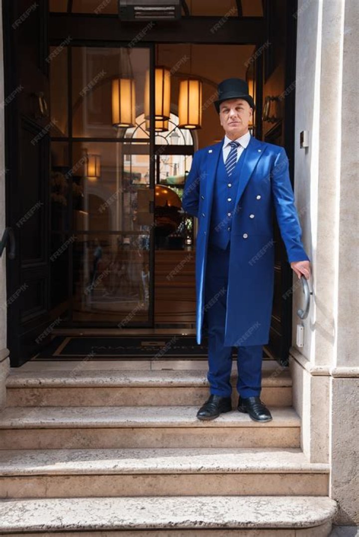 What do you call a doorman at a hotel?