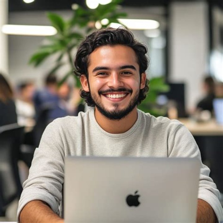 What does outlook mean in jobs?