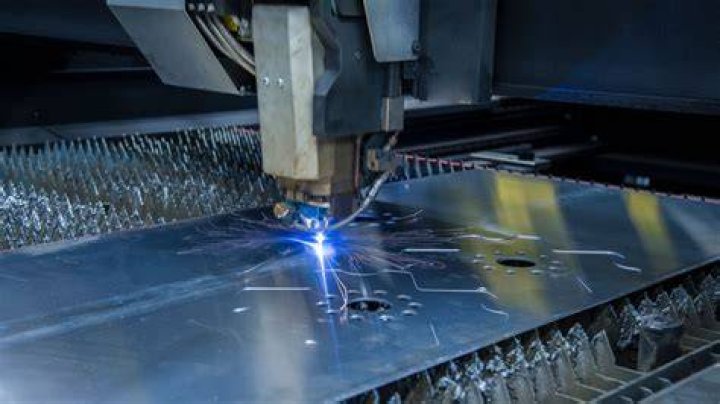 What industries use a laser cutter?
