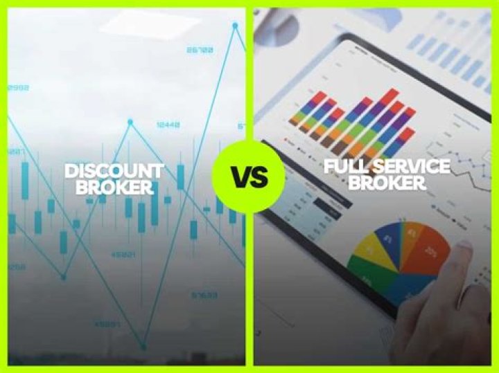 What is difference between discount broker and full service broker?
