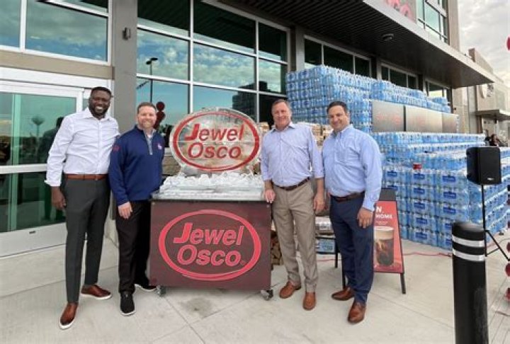 What is the starting pay at Jewel-Osco?