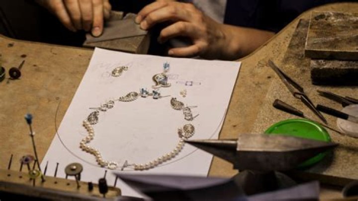 What property of gold makes it useful in jewelry making?