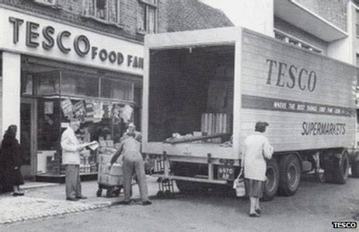 When did Tesco open its first supermarket?