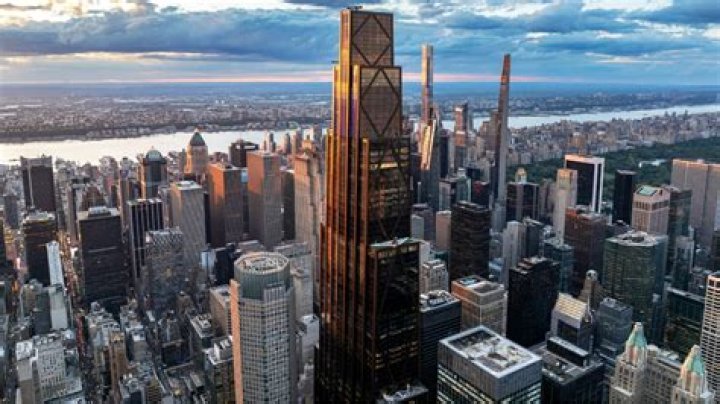 Which city is the headquarters of the American automobile industry?