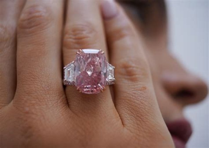 Which country has the purest diamonds?