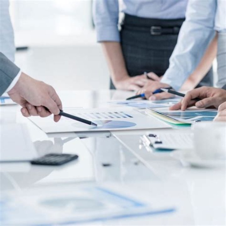 Who can be the tax matters partner?