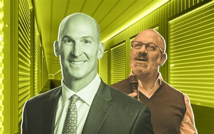 Who founded Extra Space Storage?