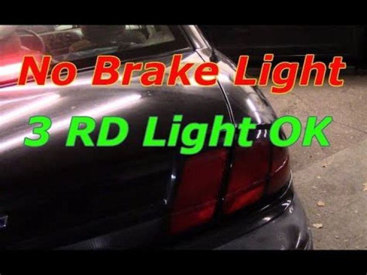 Why does my third brake light works but others don t?